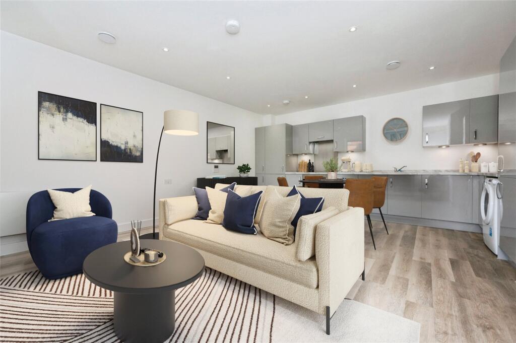 Saltwood Avenue, Greenhithe, Kent, DA9