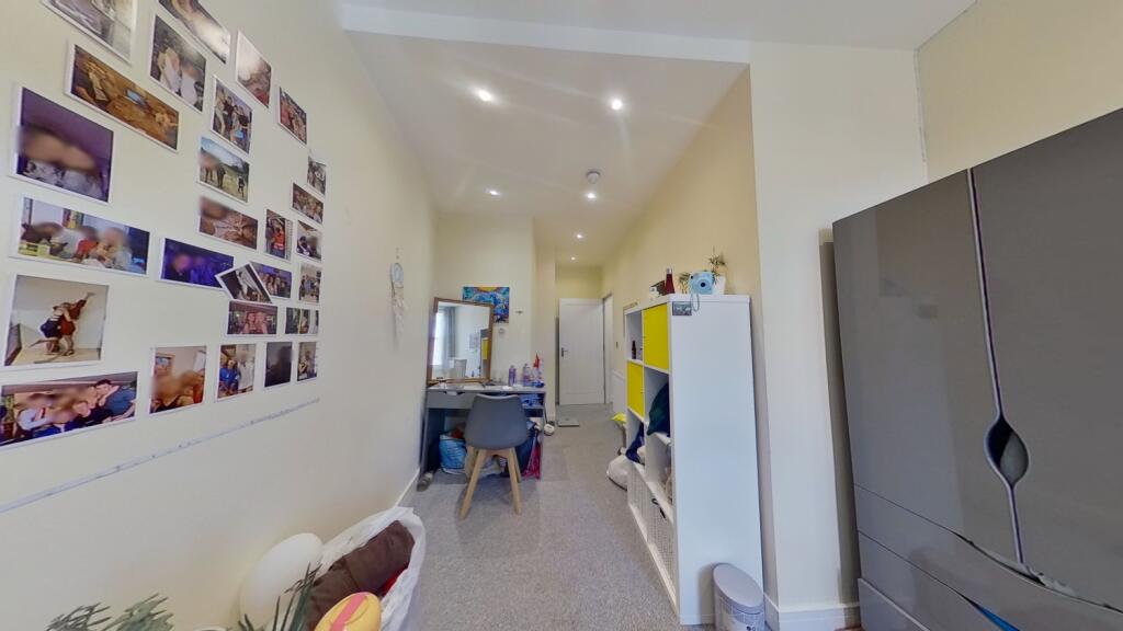 Flat-2-Ormiston-House-07112022_125826