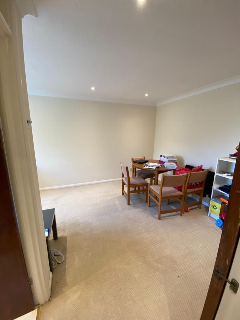 6 Living Room