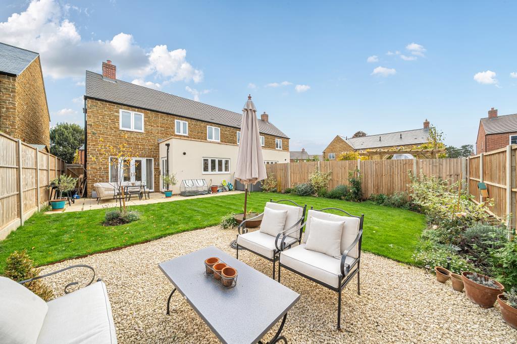 Garden and rear aspect