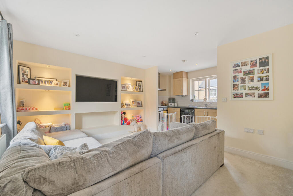 1295095-22-682efe...