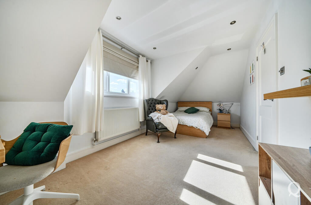 62d97bcc-c607-443...