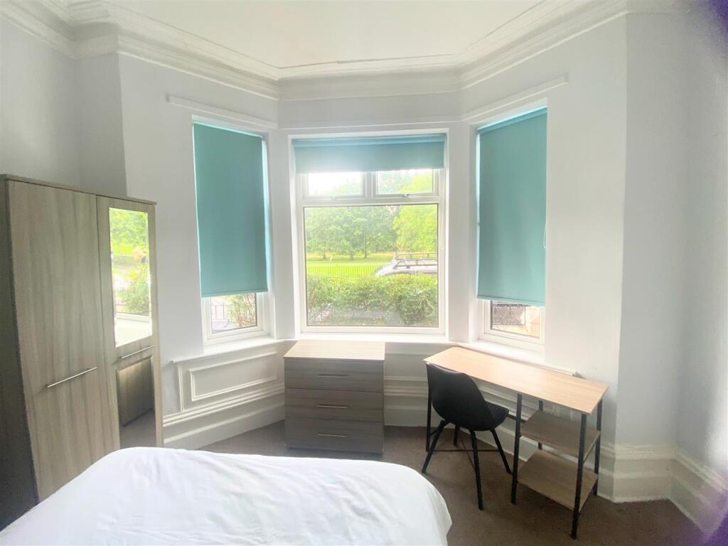 Bedroom 1.jpeg