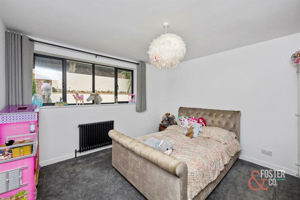 Blackthorne Close - Foster &amp; Co_014.jpg