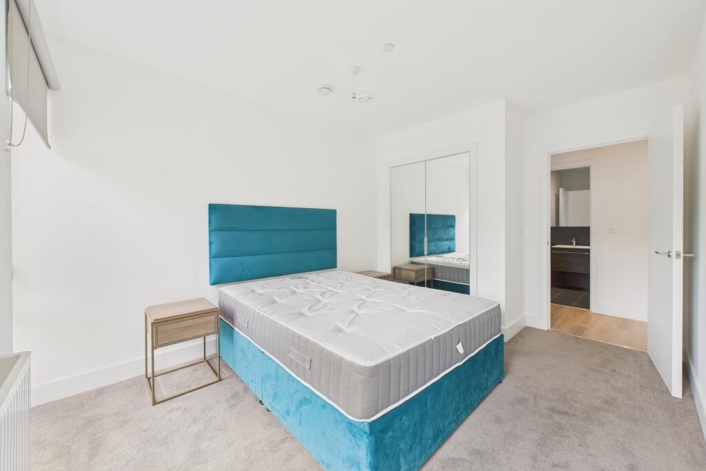 Ascot Road, Watford, WD18