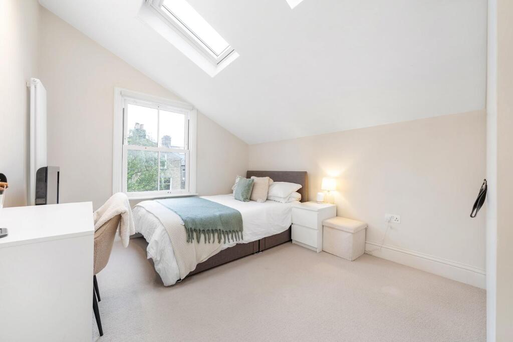 Bedroom Three (2).JPG