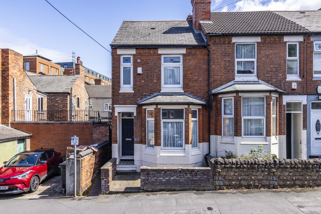 108RothesayAvenue-36