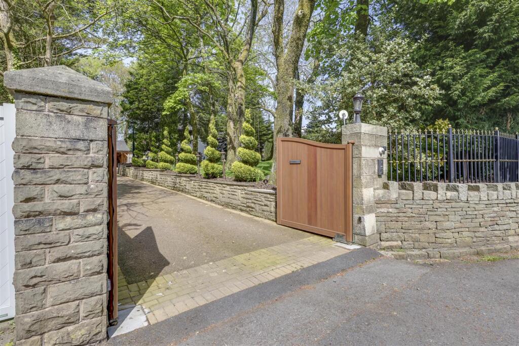 Electric Gated Entrance