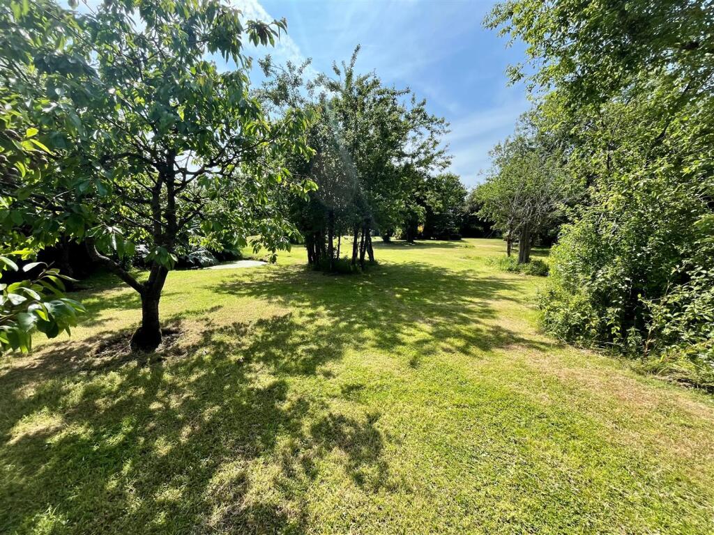 Rear Garden - image three.jpg