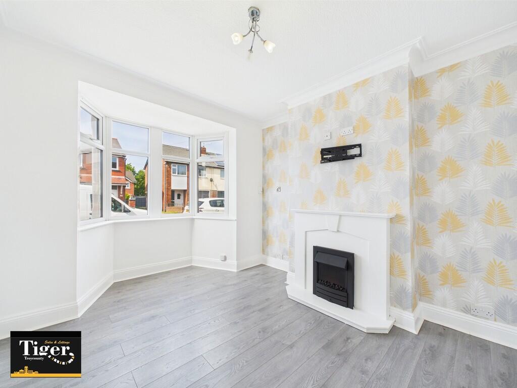 CAM02176G0-PR0574...