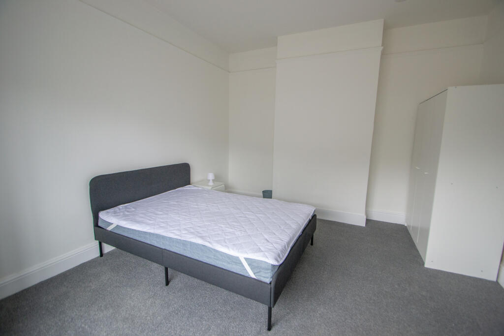 Room 1 7 The Pightle bedroom 2 