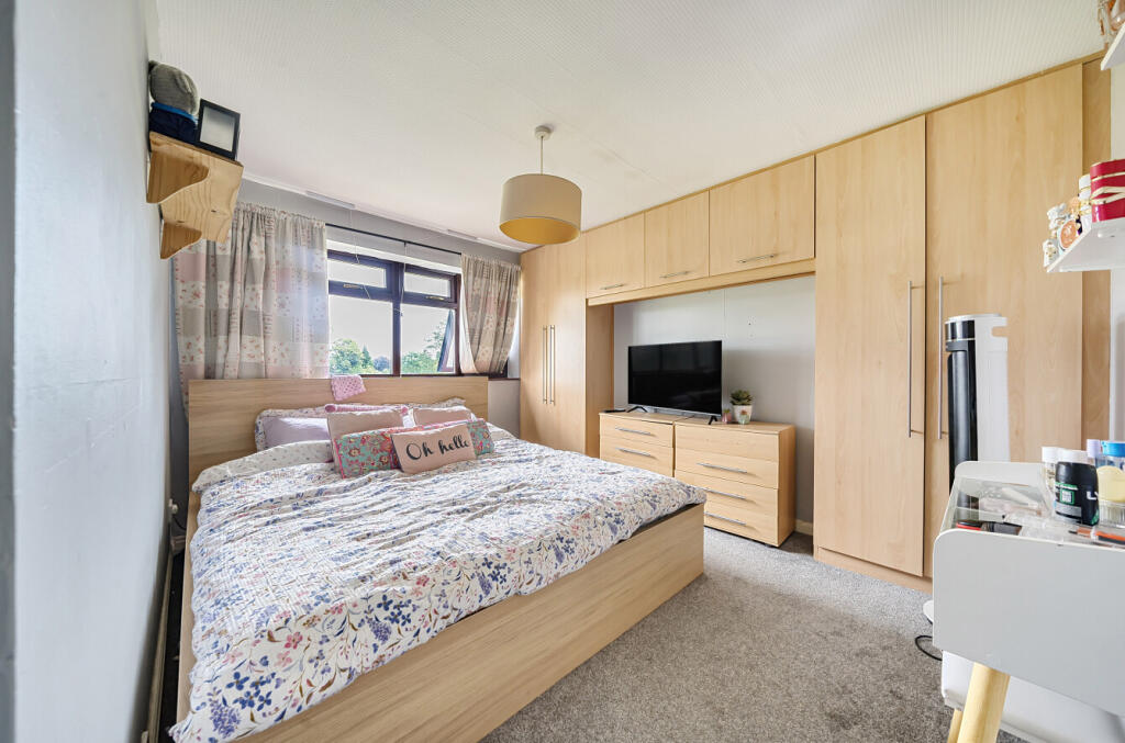 1325001-16-687682...