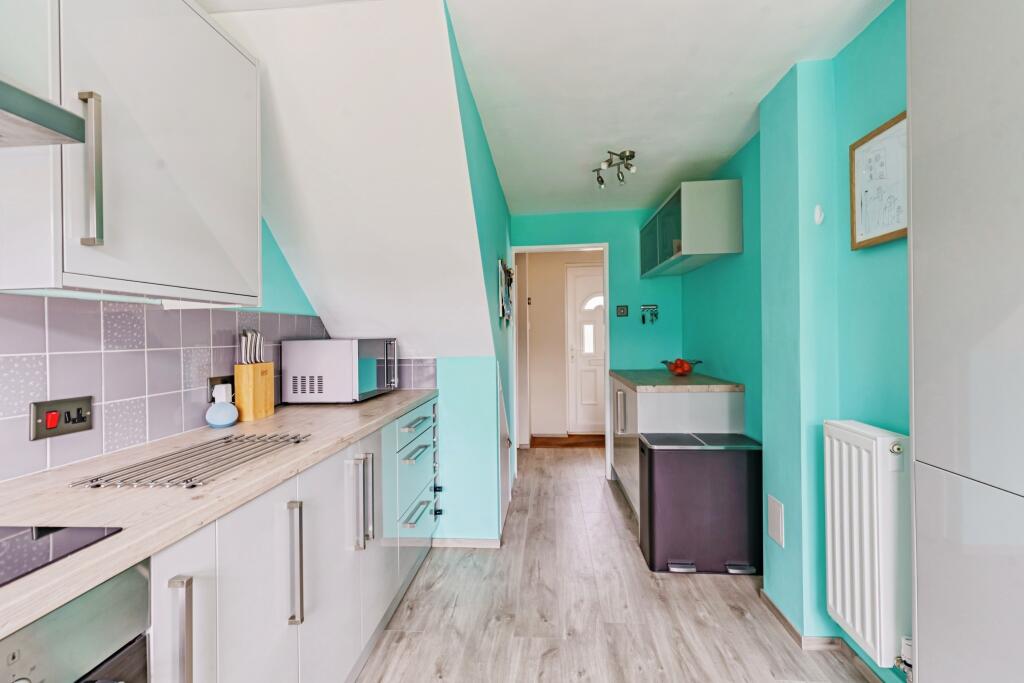Kitchen 4