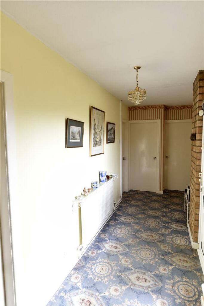 4. Hall.JPG