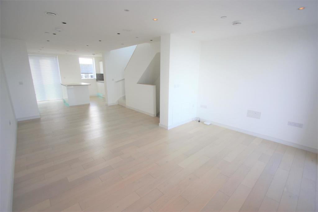 9 Towan Heights Lounge Kitchen