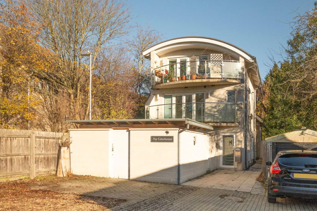 Arbury Road, Cambridge, CB4 2JE