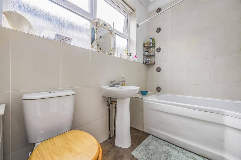 276 Laburnum Grove, Copnor-PorticoMarketing-O&#39;Hara