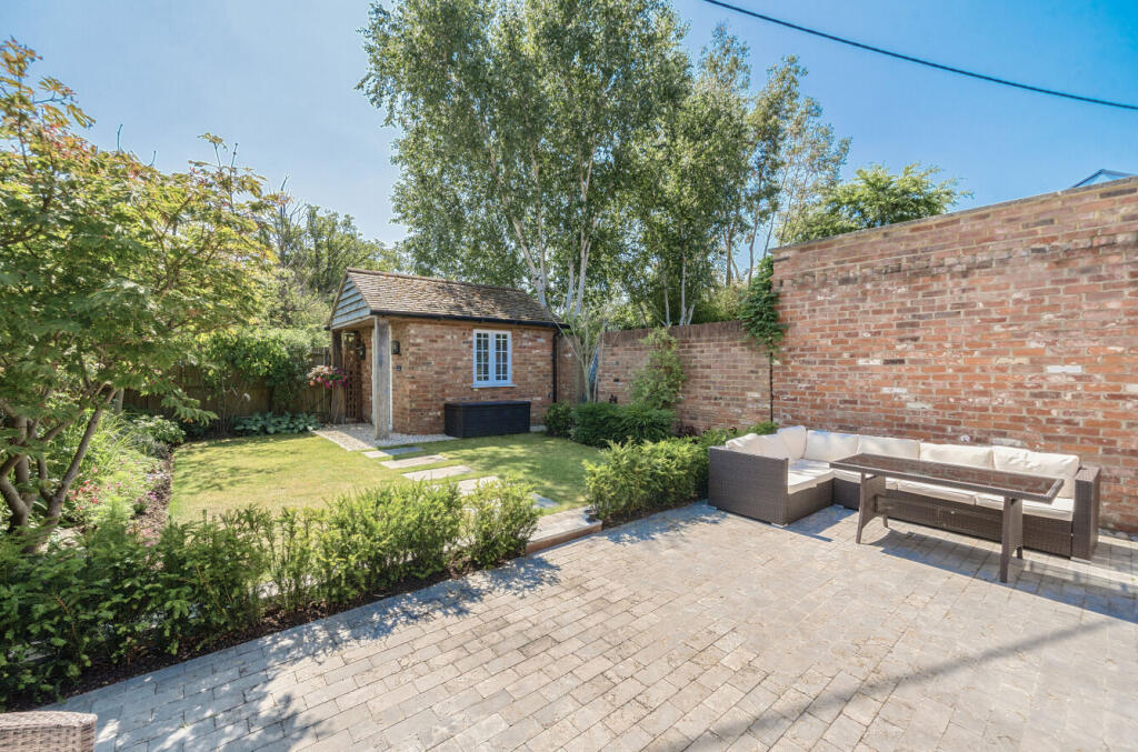 1311800-10-6853eb...