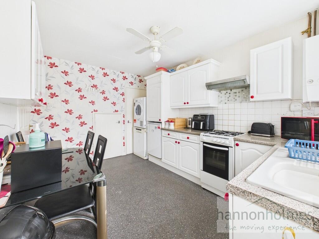 CAM05283G0-PR0019...