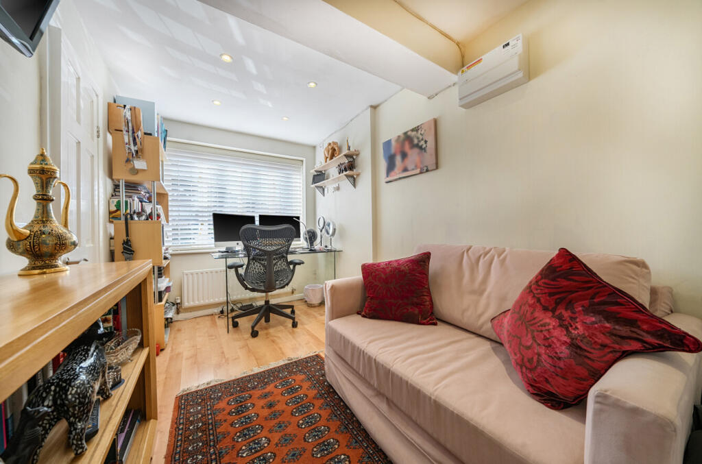 1396024-5-695e4e9...