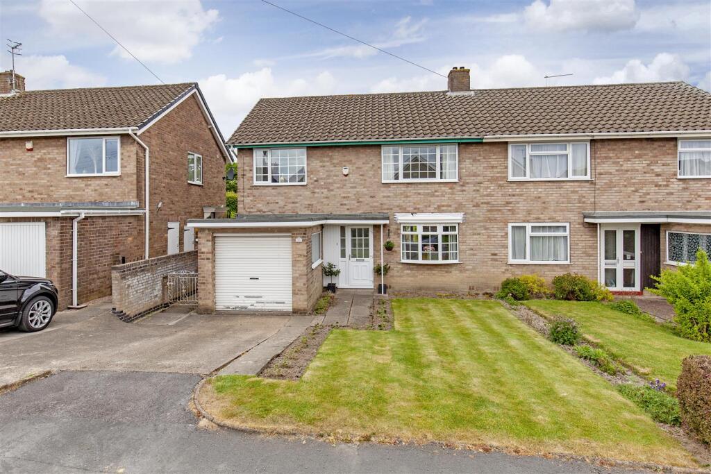 Front External-2.jpg