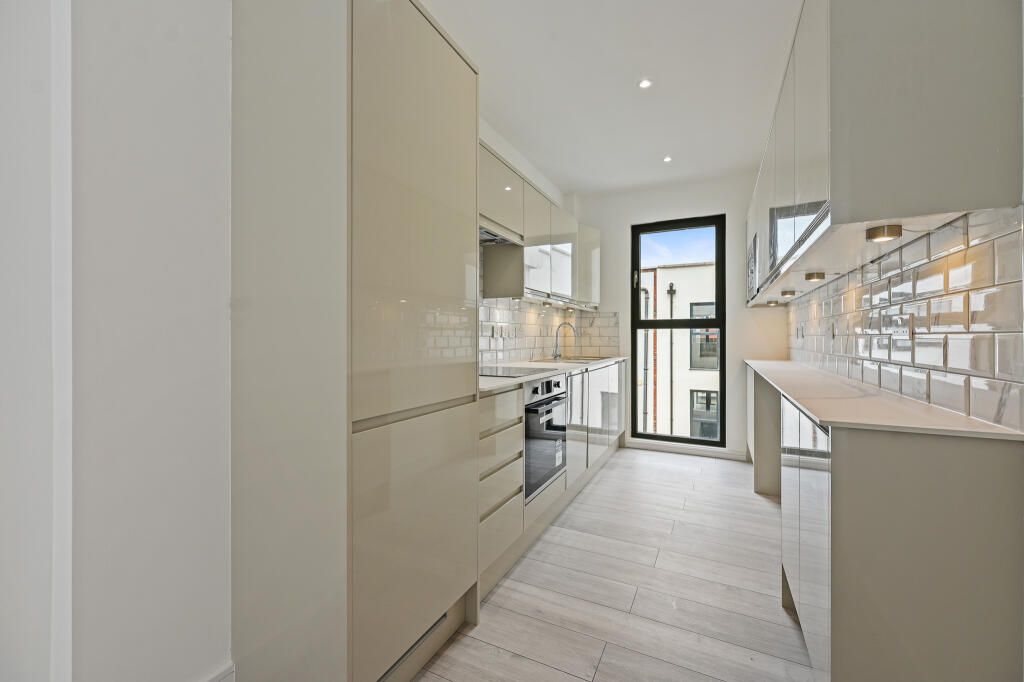 CS - Flat 5, 320 Station Road - 33 (1)