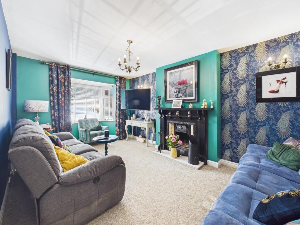 CAM05192G0-PR0041-STILL005