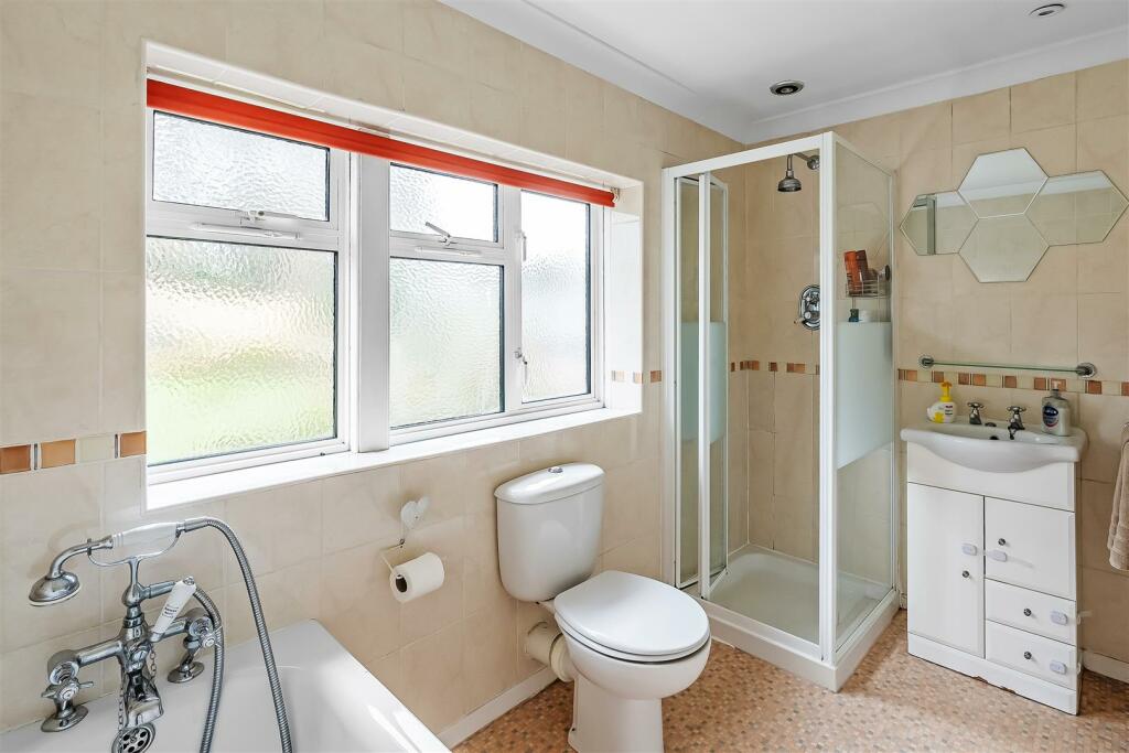 15-Spital-Heath-11.jpg