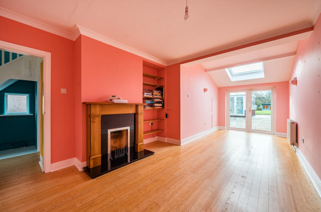 1371783-17-69134c...