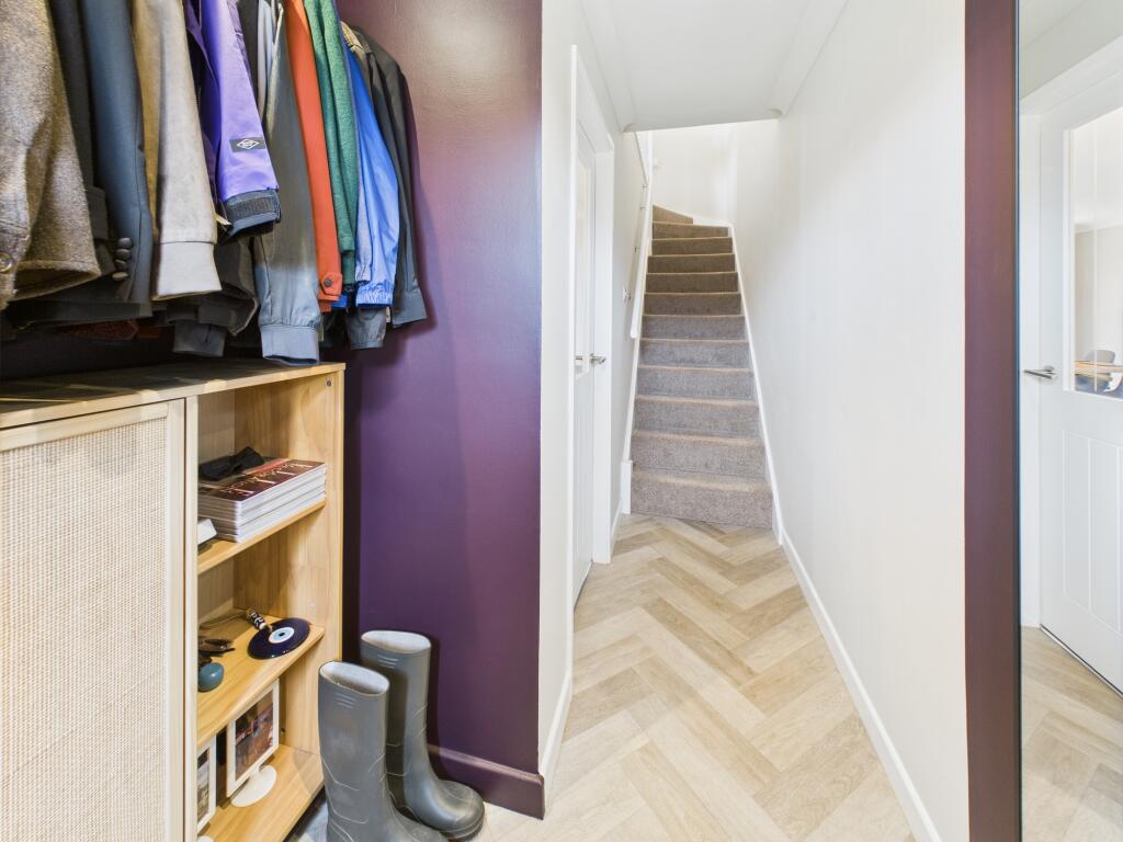 CAM05508G0-PR0060-STILL010