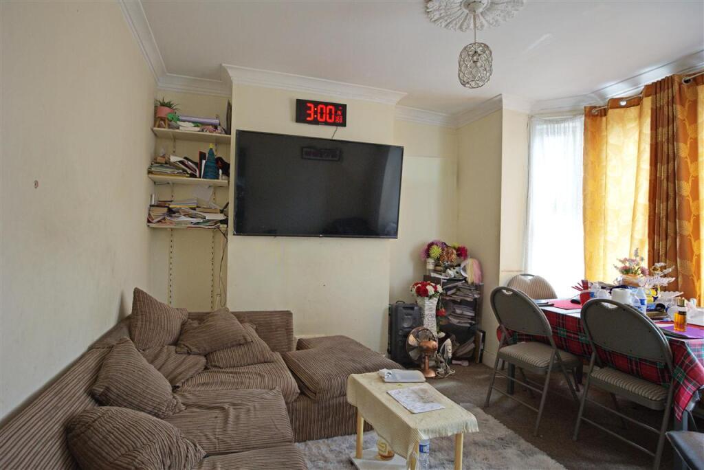 Lounge ( First Floor