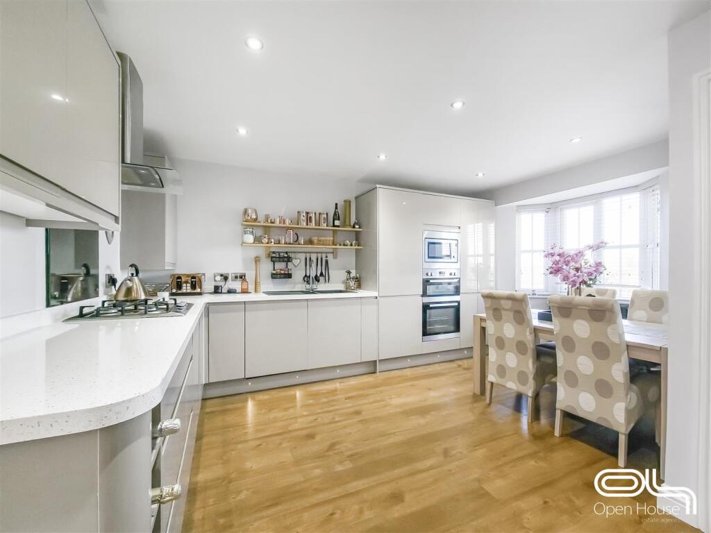 Station Road, Rolleston on Dove (6).jpg