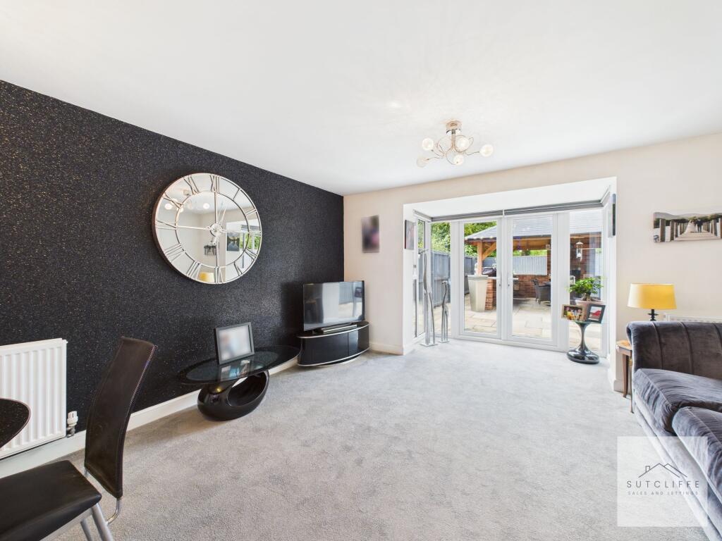 Living Room/Dining Room