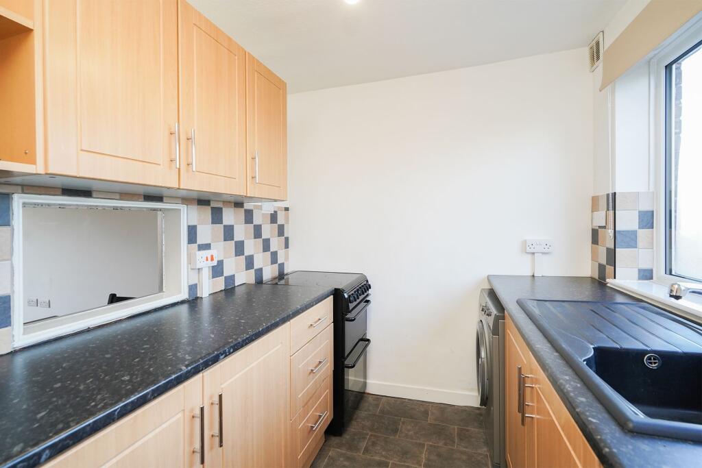 Kitchen 2