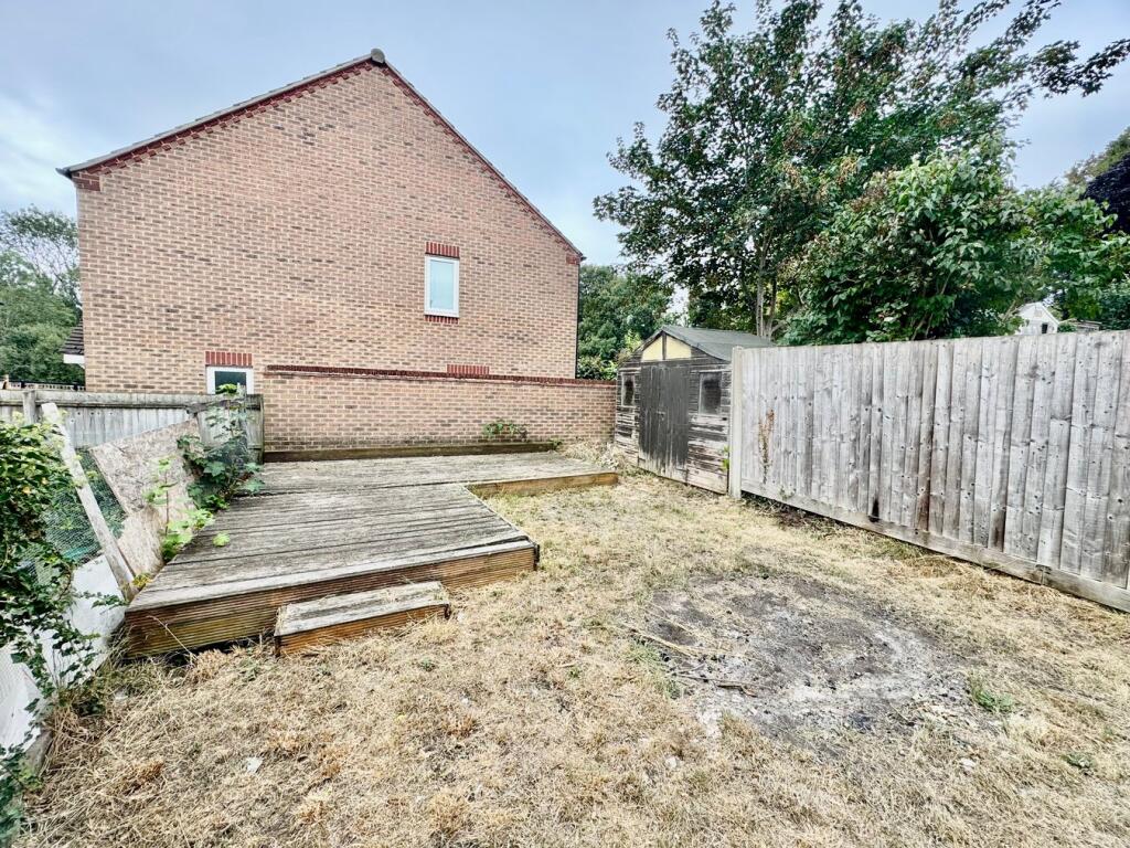 Decking &amp; Shed 
