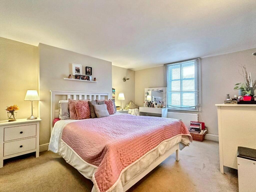 WhatsApp Image 20250725 at 131057_8752d07a.jpg