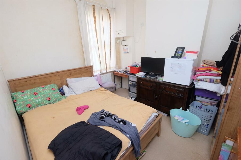 12 North Street, Southville, Bristol BS3 1HT High 