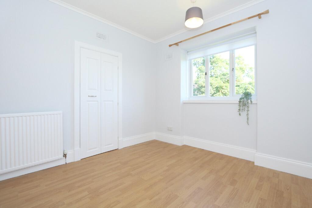 10_16240150363644.JP