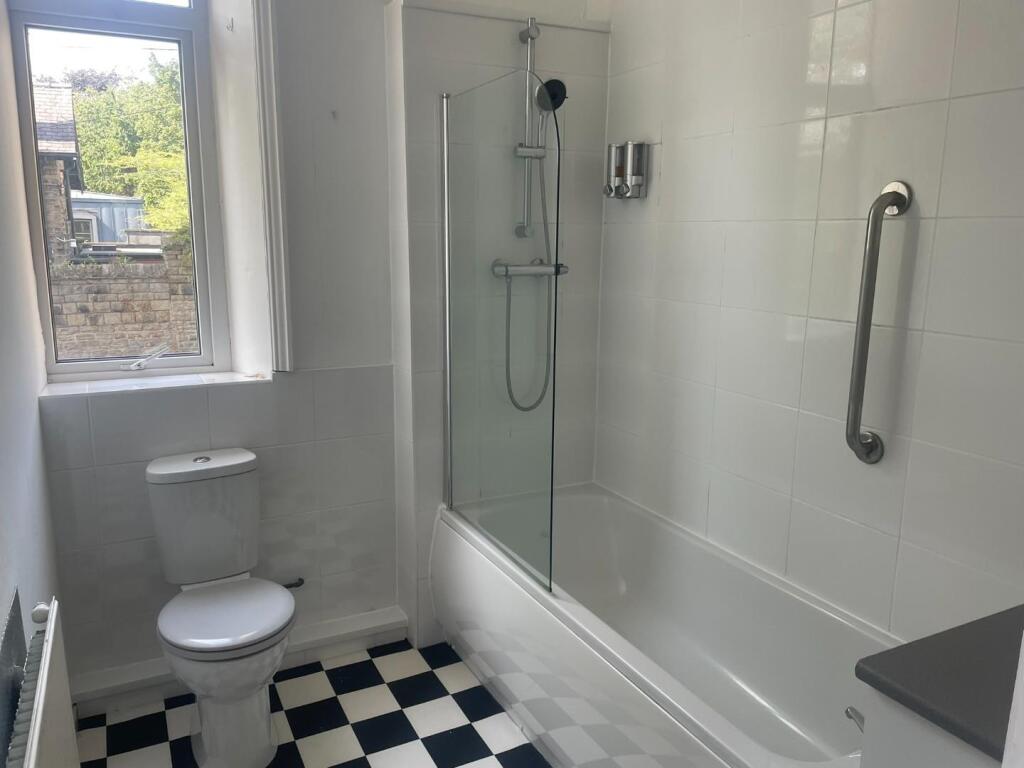 Bathroom.JPEG