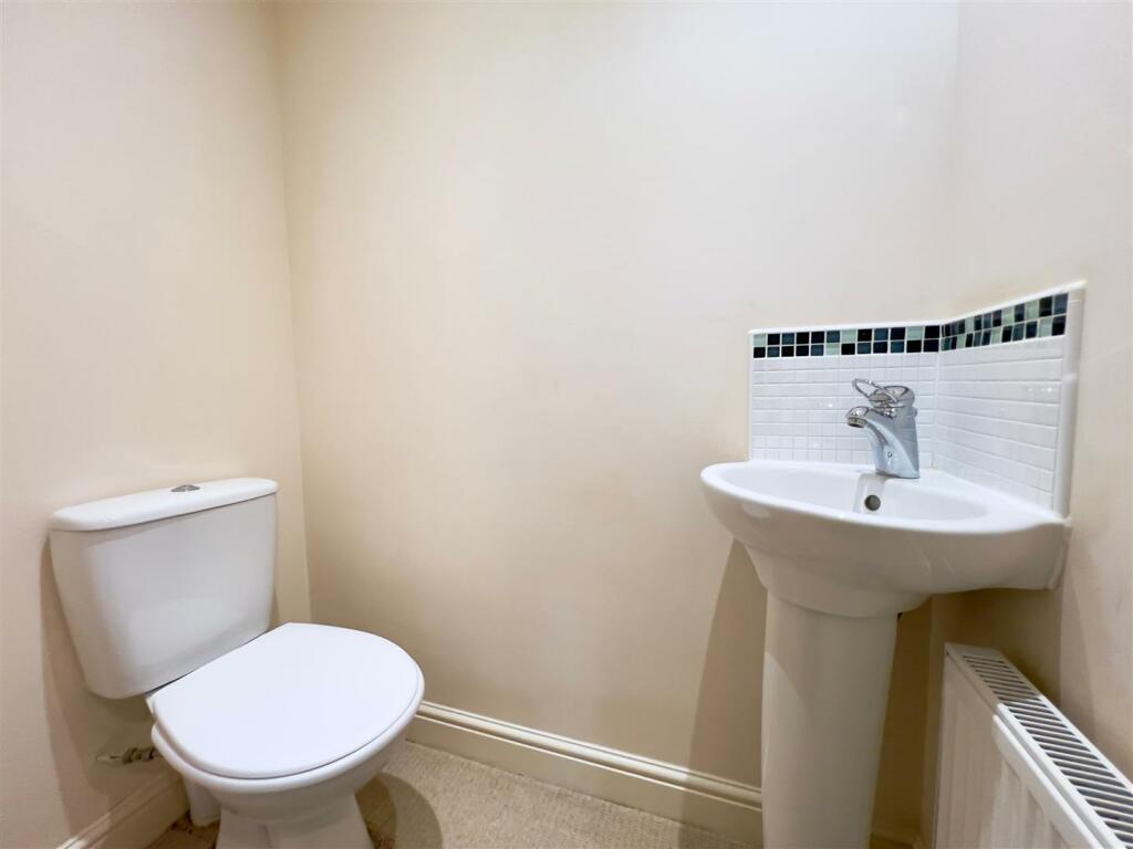downstairs wc