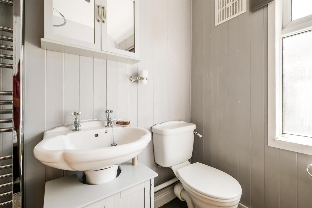 284 Hall Lane-3_web.jpg