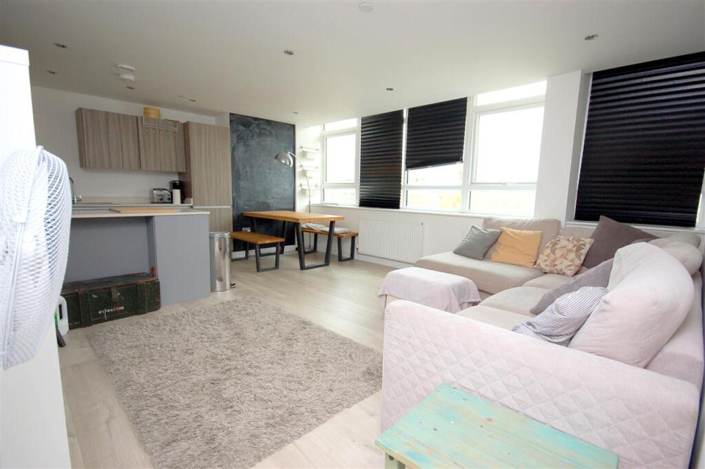 LOUNGE AND KITCHEN