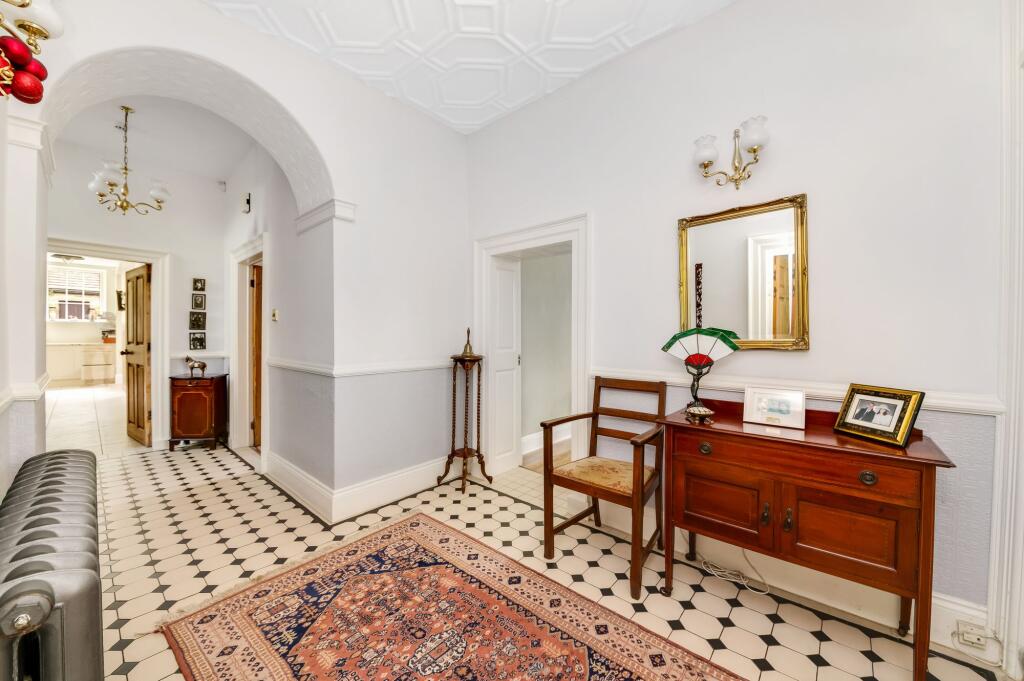 ENTRANCE HALLWAY