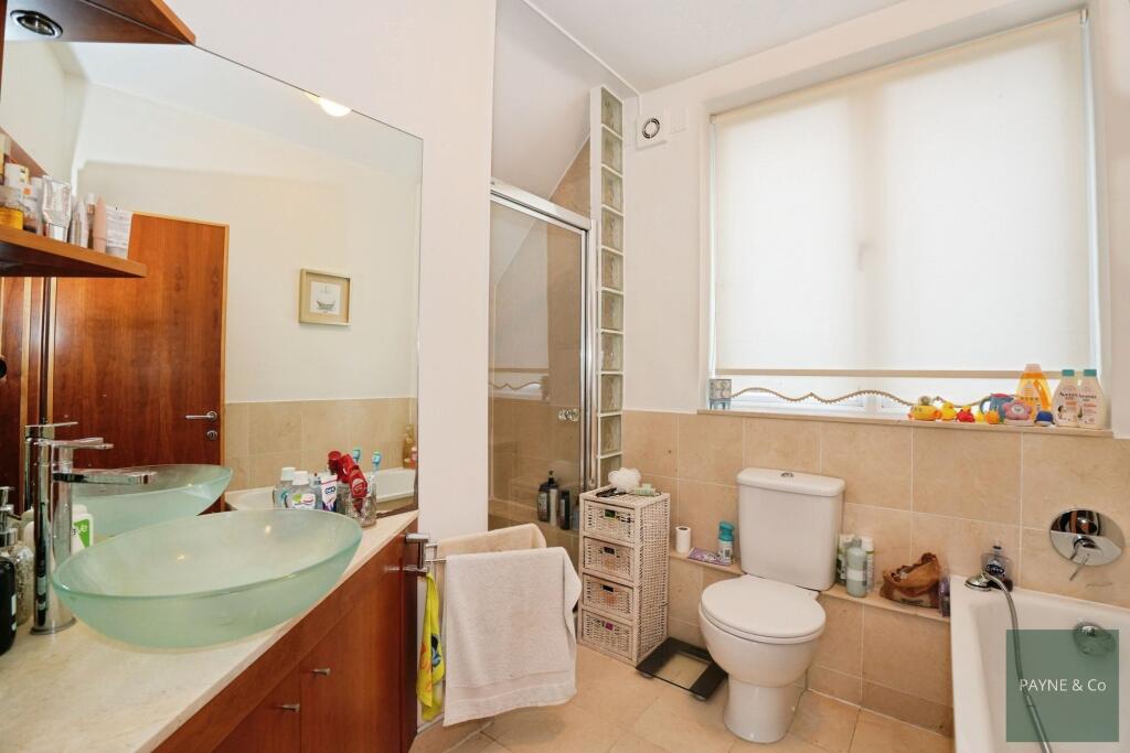 First Floor Bathroom/WC