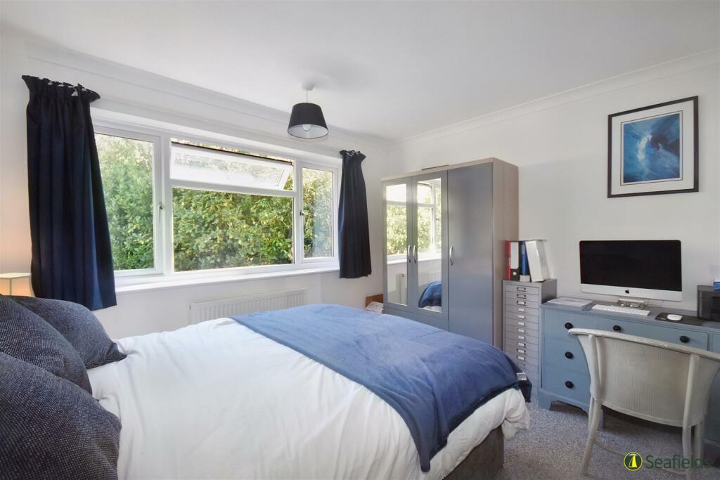 Bedroom 2.jpg