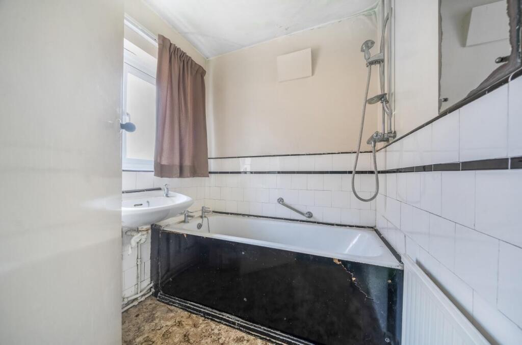 Davidson Frost-Wellings, DFW, Anmersh Grove, Stanm