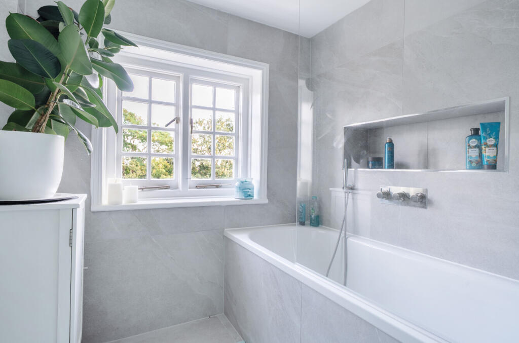 1331486-8-68875a9...