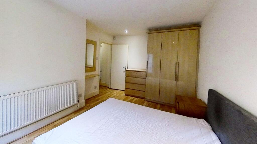 Chiltern-Street-Bedroom(1).jpg