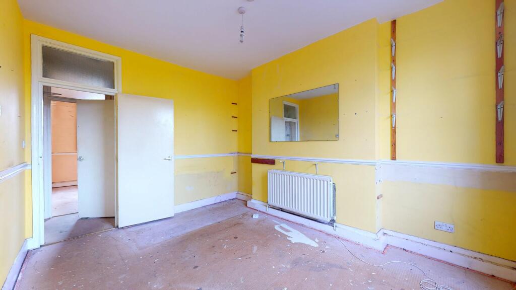 Flat C, 39 Highbury Park, Highbury, London, N5 1TH