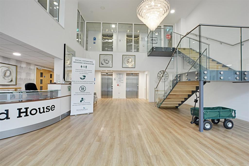 Communal Entrance Hall.jpg